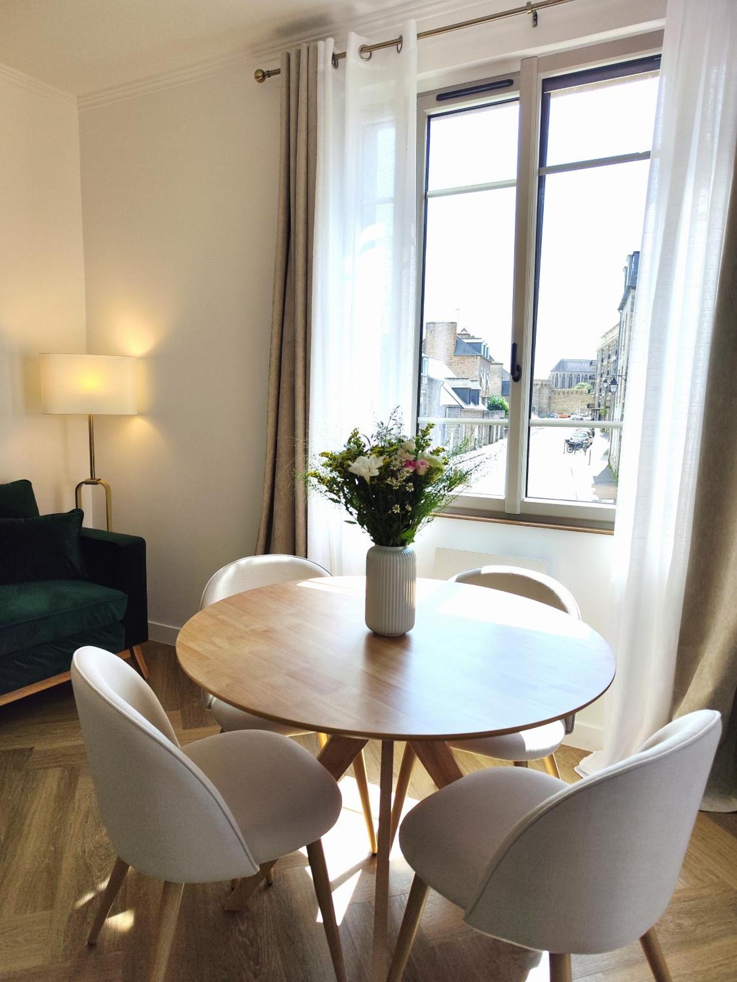 Demeures & Chateaux - Hotel De La Porte Saint-Malo ディナン エクステリア 写真